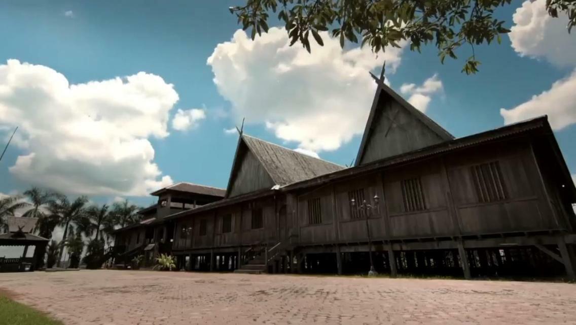 Orangutan Shaka Houseboat With Cabin Pangkalanbuun Zewnętrze zdjęcie