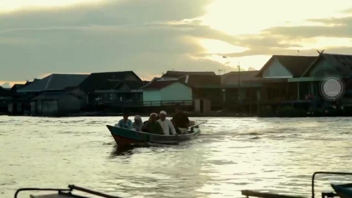 Orangutan Shaka Houseboat With Cabin Pangkalanbuun Zewnętrze zdjęcie